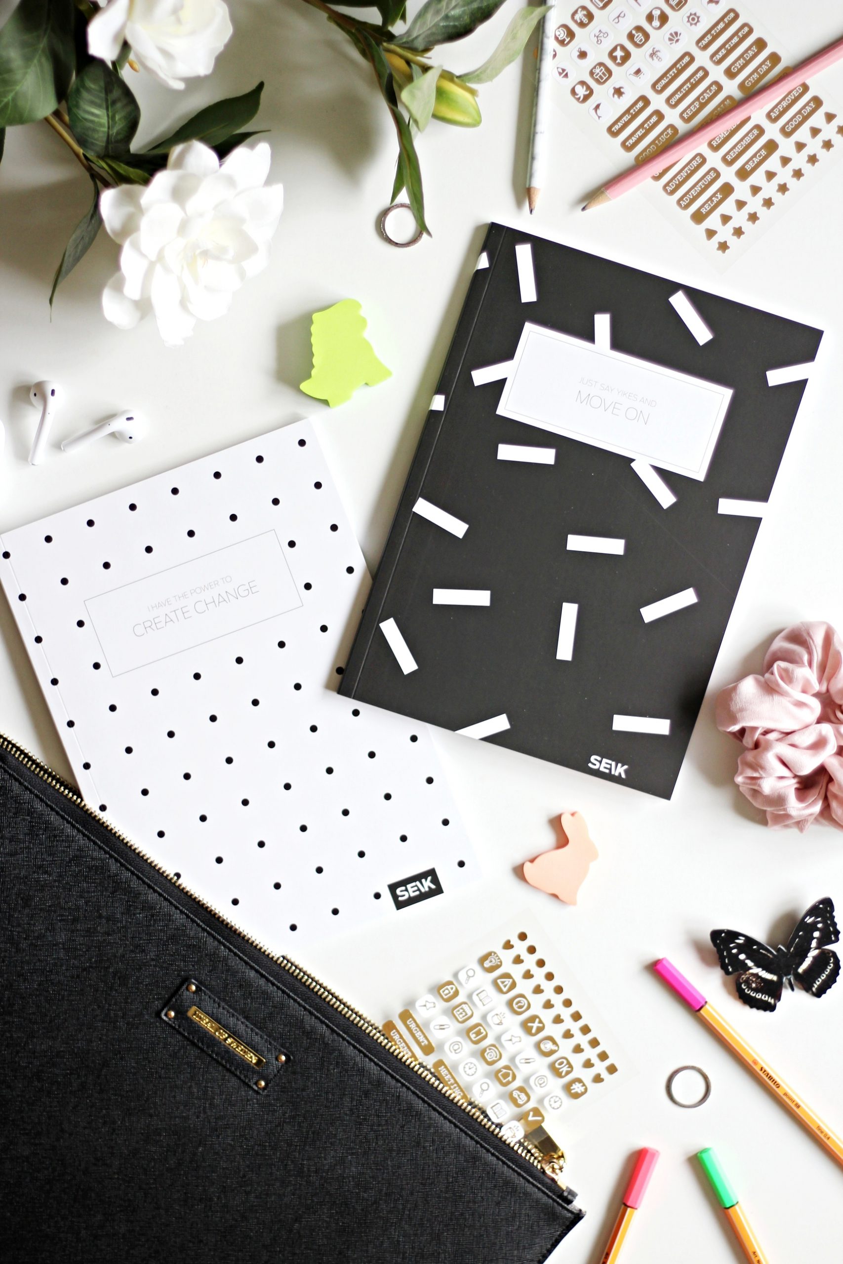 Bullet Journal / Dotted Notebook black and white (2pcs) - Image 17