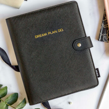 Ring binder from premium faux leather A5 – Happy Calendar planner 2025/26 (black)