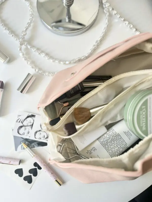 Makeup bag - smile. sparkle. shine. - SEIK