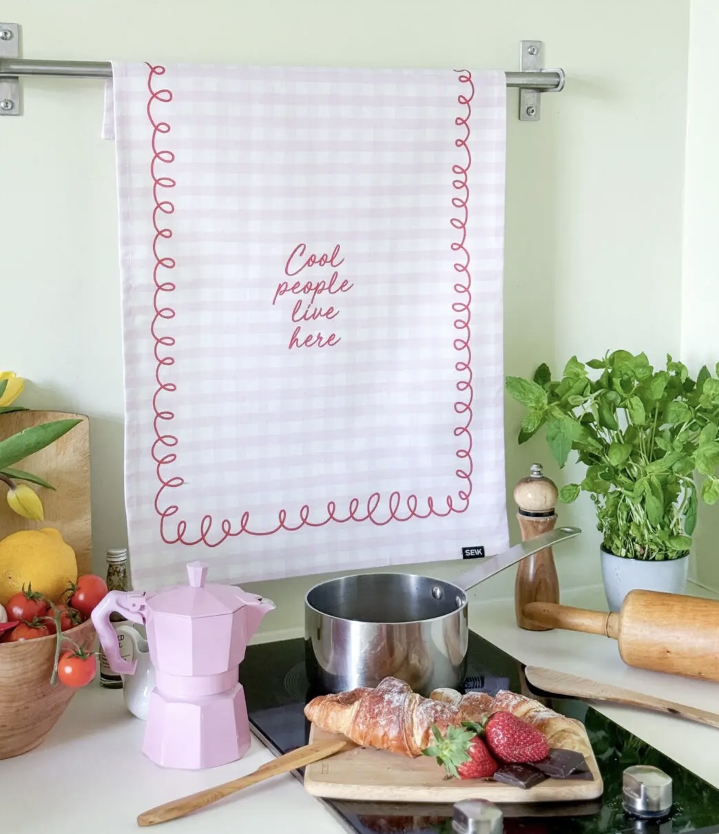 tea towel - cool people live here