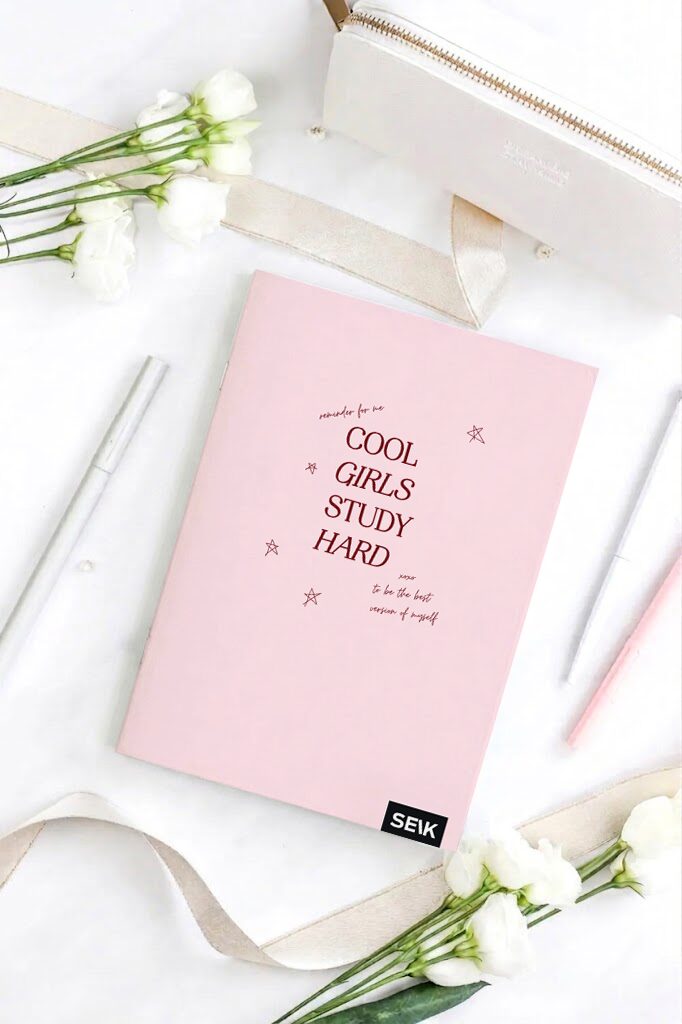 A5 squared notebook (36 sheets) - cool girls study hard